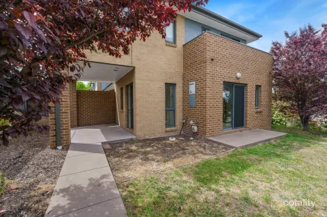 Property photo of 16/81 McWhae Circuit Wanniassa ACT 2903