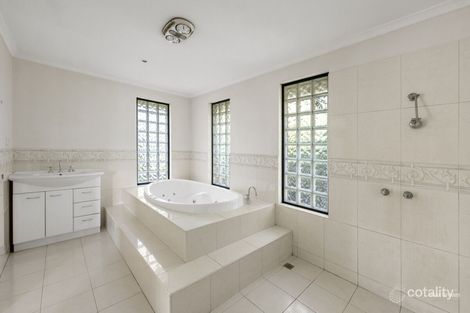 Property photo of 19 Brett Drive Keysborough VIC 3173