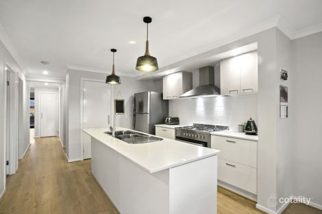 Property photo of 5 Beard Street Armstrong Creek VIC 3217