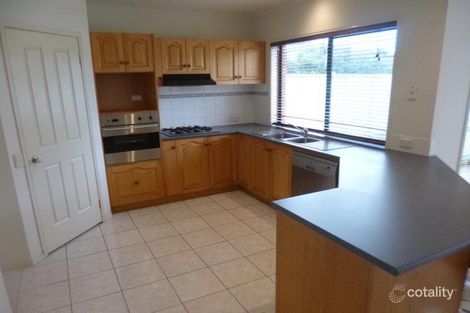 Property photo of 4 Gleneagles Avenue Tarneit VIC 3029