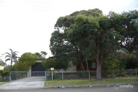 62 Benaud Cres, Warilla, NSW 2528