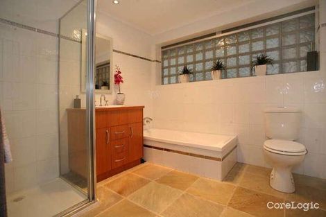 Property photo of 4 Lyric Court Glen Waverley VIC 3150