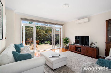 Property photo of 4/1108 Dandenong Road Carnegie VIC 3163