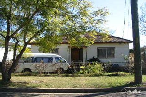 Property photo of 31 St Pauls Crescent Liverpool NSW 2170