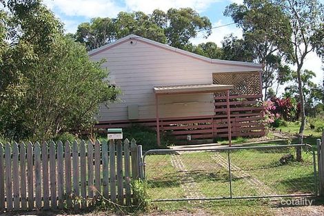17 George St, Macleay Island, QLD 4184
