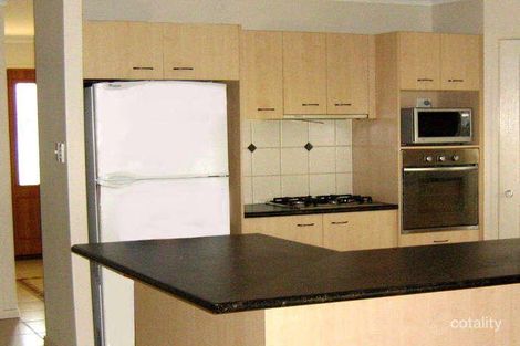 Property photo of 3 Sumatra Court Parrearra QLD 4575