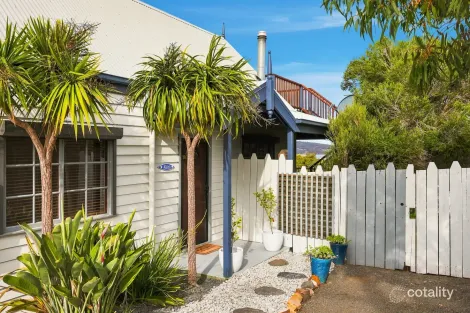 Property photo of 17 Wattle Road Dodges Ferry TAS 7173
