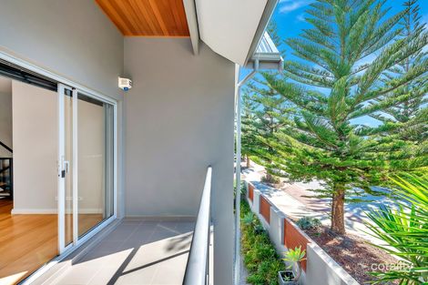 Property photo of 17 Gold Ridge Wannanup WA 6210