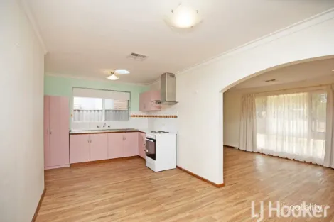 Property photo of 32 Eacott Street Mandurah WA 6210