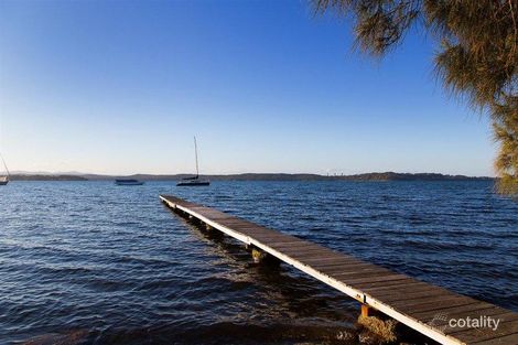 Property photo of 13 Balcolyn Street Balcolyn NSW 2264