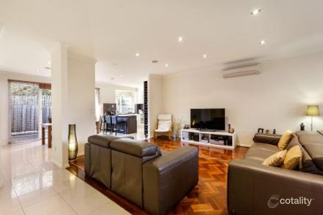 Property photo of 2/32 Bateman Street Hampton VIC 3188