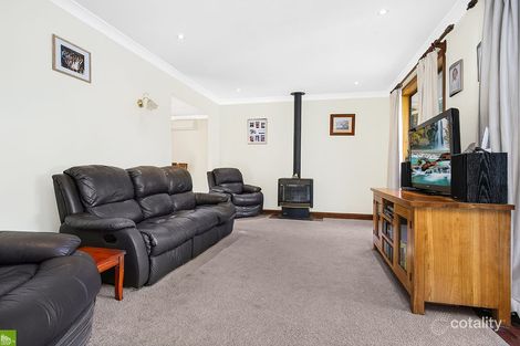 Property photo of 262 Cordeaux Road Mount Kembla NSW 2526