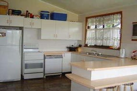 Property photo of 18 Anglers Place Eleebana NSW 2282