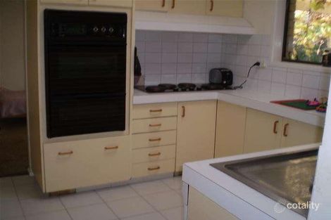 Property photo of 8 Eucalypt Street Palm Beach QLD 4221