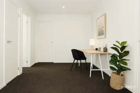 Property photo of 31 Manchester Crescent Bundoora VIC 3083