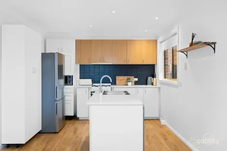 Property photo of 23 Teston Close Whittlesea VIC 3757