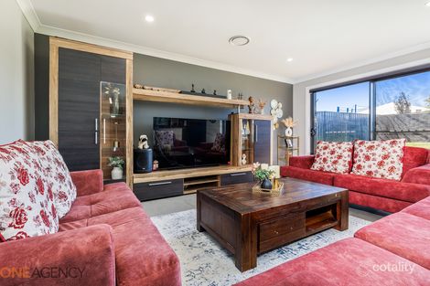 Property photo of 13 Balmoral Drive Orange NSW 2800