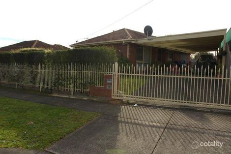 Property photo of 39 Lamont Crescent Cranbourne VIC 3977