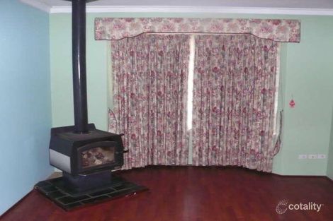 Property photo of 6 Bremer Place Thornlie WA 6108