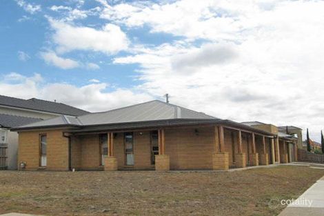 20 Forrest Pl, Taylors Lakes, VIC 3038