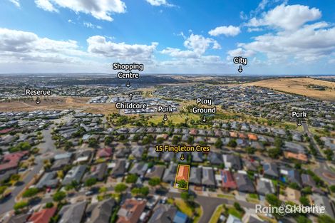Property photo of 15 Fingleton Crescent Sunbury VIC 3429