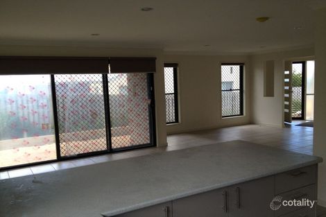 Property photo of 97 Lexey Crescent Wakerley QLD 4154