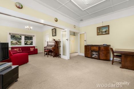 Property photo of 251 Centre Road Bentleigh VIC 3204