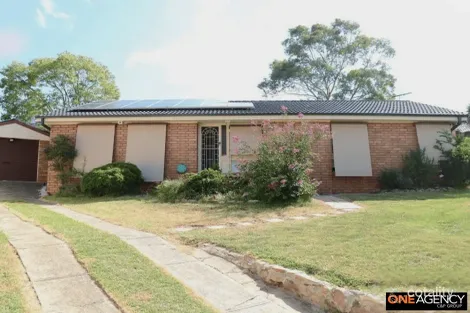25 Weemala Cres, Bradbury, NSW 2560