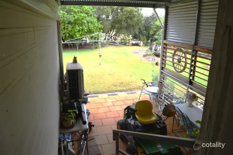 Property photo of 66 Porter Street Aramac QLD 4726