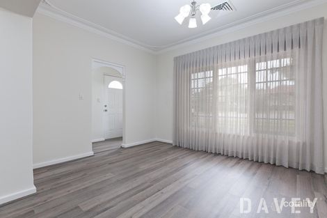 Property photo of 250 Huntriss Road Doubleview WA 6018