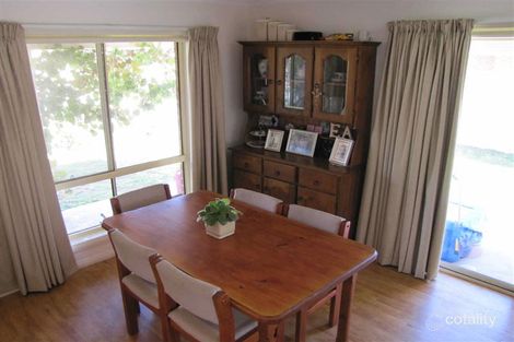 Property photo of 11 Kathryn Crescent Yarrawonga VIC 3730