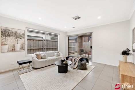 Property photo of 71 Gilbee Road Truganina VIC 3029