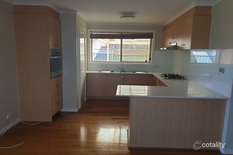 Property photo of 8 Bristol Mews Craigieburn VIC 3064