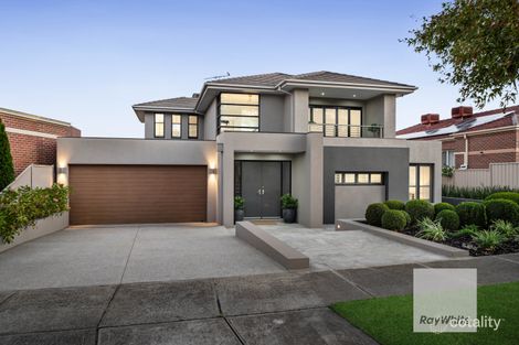 19 Bateman St, Attwood, VIC 3049