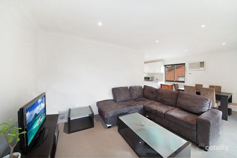 77 Georgia Ave, Wyoming, NSW 2250