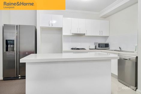 Property photo of 31/3-5 Browne Parade Warwick Farm NSW 2170