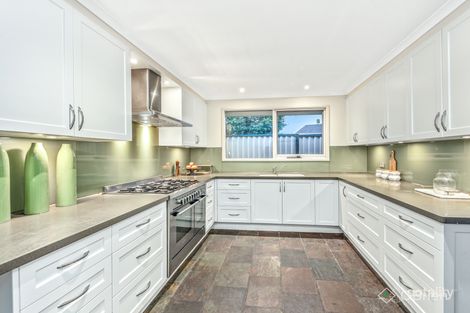 Property photo of 6 Thoonen Court Keysborough VIC 3173