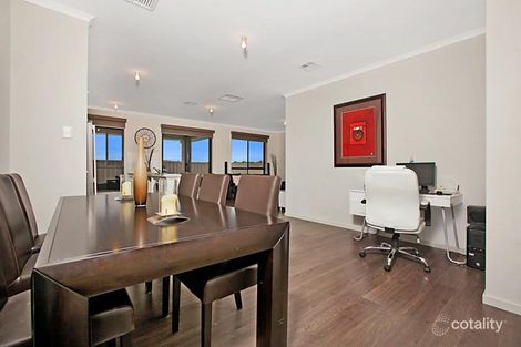 Property photo of 32 Esperance Boulevard Seaford Rise SA 5169