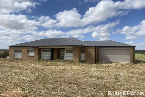 1721 Jervois Rd, Woods Point, SA 5253