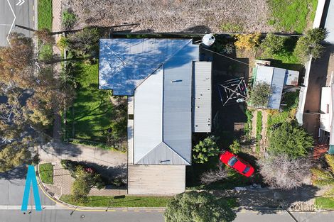 Property photo of 1 Hawker Avenue Gilles Plains SA 5086