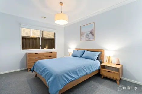 Property photo of 18 Park View Court Werribee VIC 3030