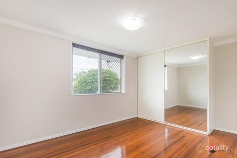 Property photo of 1/43 Lambert Road Indooroopilly QLD 4068