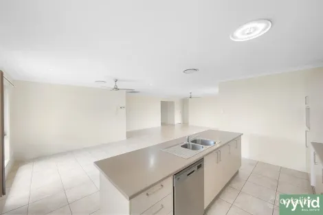 Property photo of 18 Peter Corones Drive Kirkwood QLD 4680