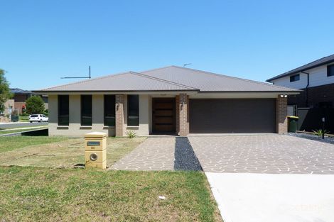 34 Liddiard St, Ropes Crossing, NSW 2760