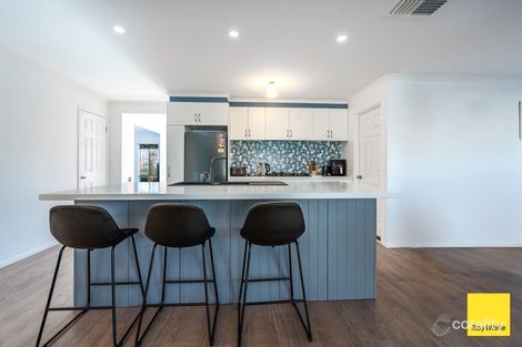 Property photo of 71 Arthurs Crescent Strathfieldsaye VIC 3551