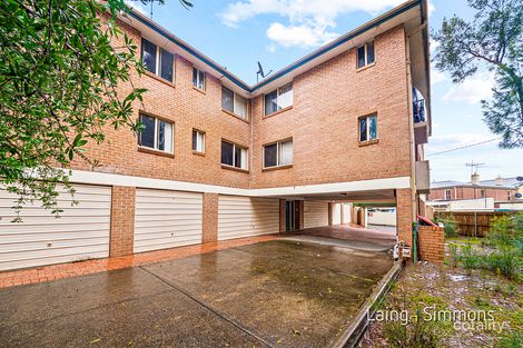 Property photo of 1/10 Kitchener Avenue Regents Park NSW 2143