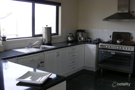 Property photo of 2/12 Somerset Esplanade Somerset TAS 7322