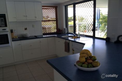 Property photo of 37 Jonwest Close Torquay QLD 4655