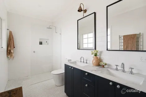 Property photo of 16 Queen Street Williamstown VIC 3016