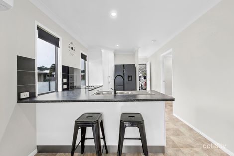 Property photo of 23 Sonoran Street Rural View QLD 4740